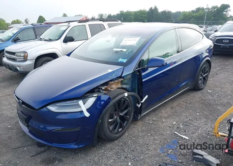 2022 Tesla Model X Dual Motor All-Wheel Drive/Plaid Tri Motor All-Wheel Drive z USA, uszkodzony, nr VIN 7SAXCDE51NF359595